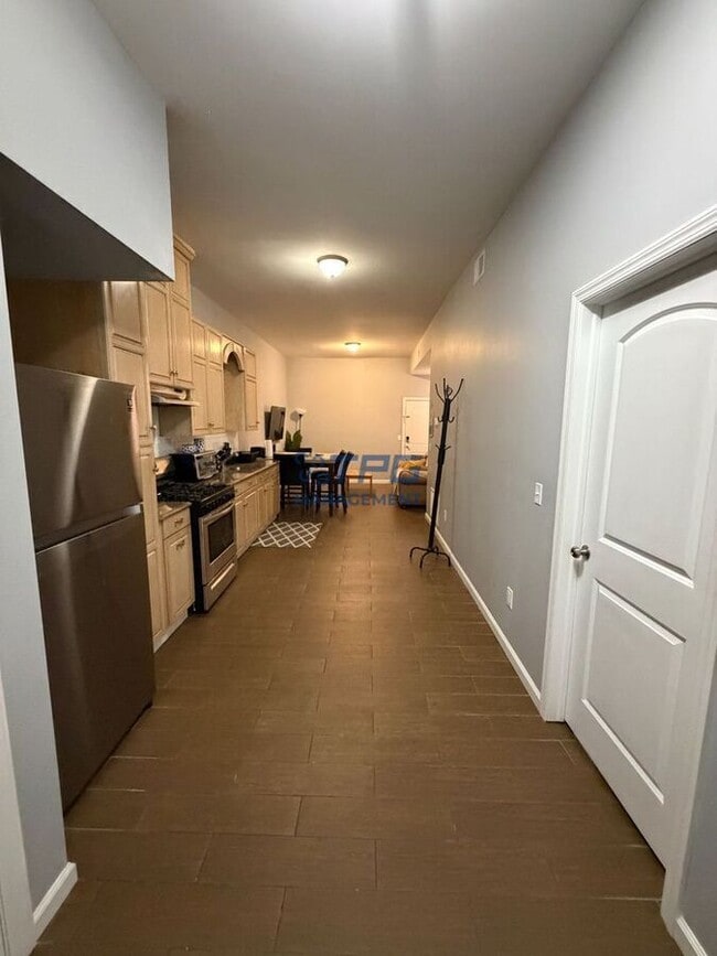 Building Photo - 142 Ripley Pl