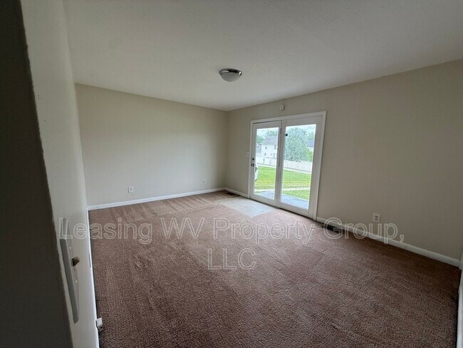 Foto del edificio - 3309 Carpenter Avenue