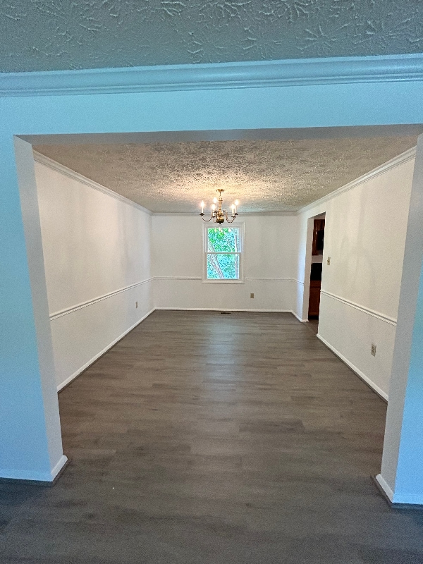 Foto del edificio - 1200 Cabinwood Pl