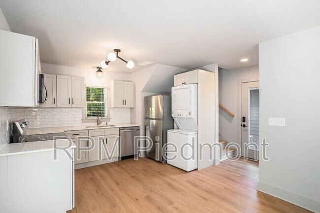 Foto del edificio - 1081 Hill St SE