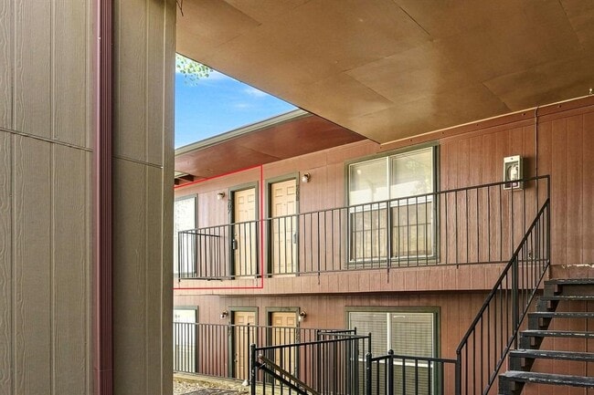 Building Photo - 2319 Greenfield Pkwy