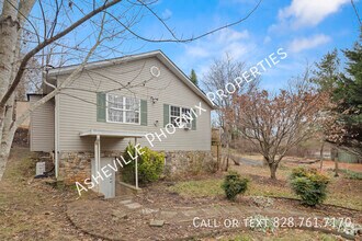 Building Photo - 27 Poplar Ln