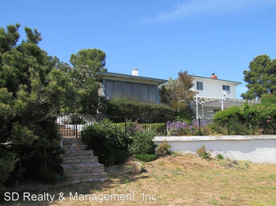 Primary Photo - 4 br, 3 bath House - 10260 Vista De La Cruz