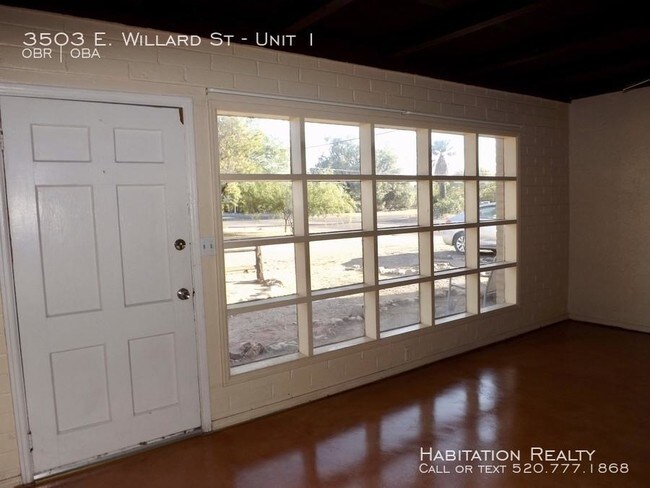 Building Photo - bedroom in Tucson AZ 85716