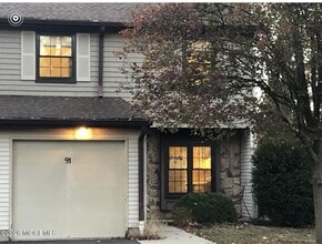 Building Photo - 91 Paddock Ct