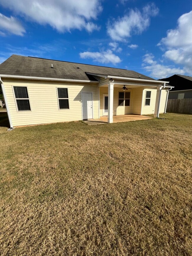 Building Photo - 2102 Copper Lane