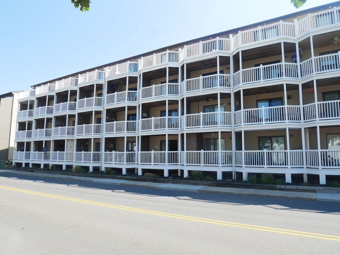 Primary Photo - Furnished- Bayside Condo Retreat in Ocean City, MD