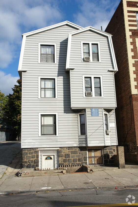 Foto del edificio - 113 Radford St