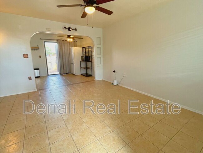 Foto del edificio - 350 N Silverbell Rd