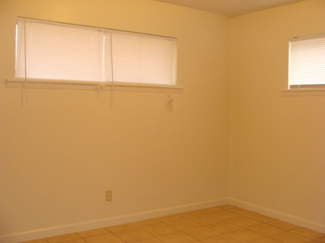 Building Photo - 1915 Beaumont St