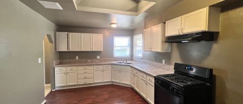 Foto del edificio - 3605 N Backer Ave