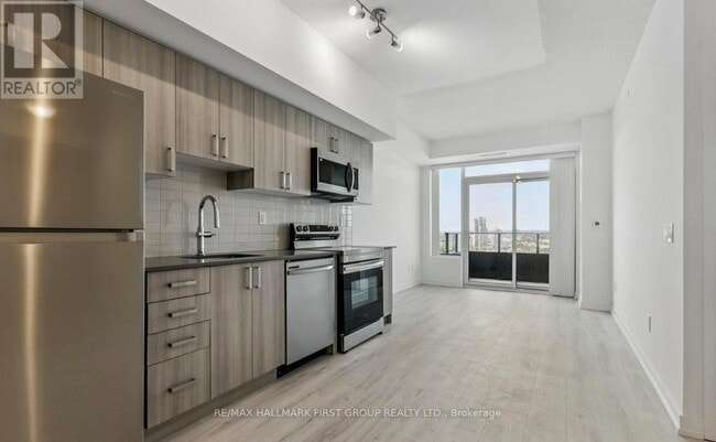 Building Photo - 1435 Celebration Dr