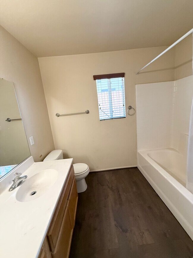 Foto del edificio - 71538 Sunnyvale Dr