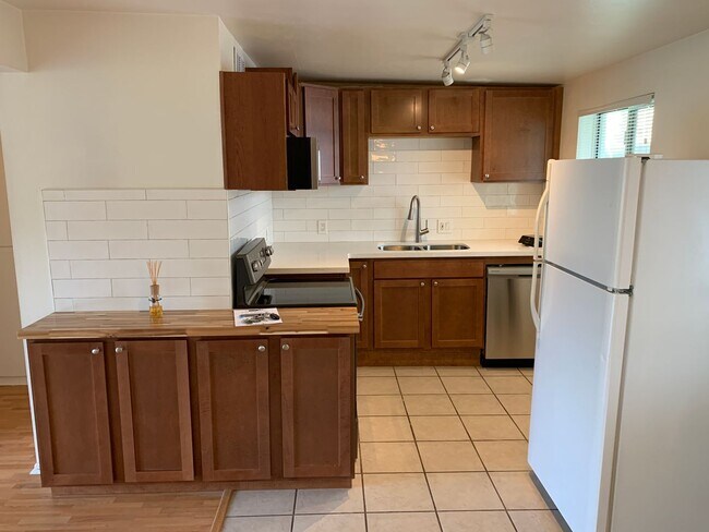 Foto del edificio - Adorable Apartment in Arcadia Area