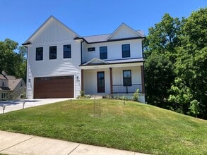 Building Photo - 13102 Ideal Dr
