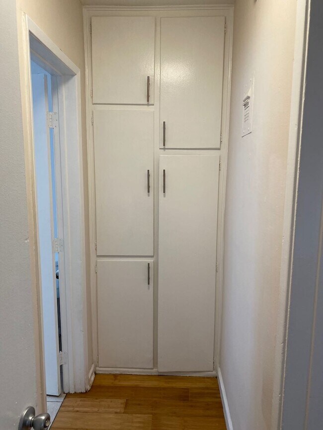 Foto del edificio - 11842 Venice Blvd