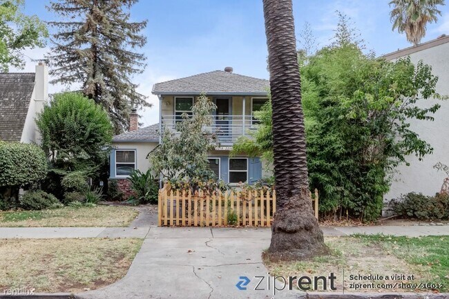 Building Photo - 3 br, 2 bath Duplex - 2216 V St, Sacrament...