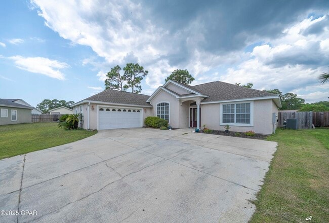 Building Photo - 415 Hidden Island Dr