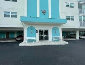 Building Photo - 10216 Regal Dr