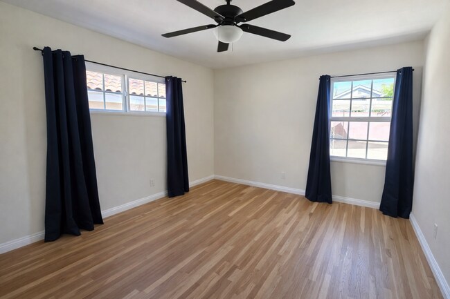 Foto del edificio - Beautiful 4 bed 3 bathroom