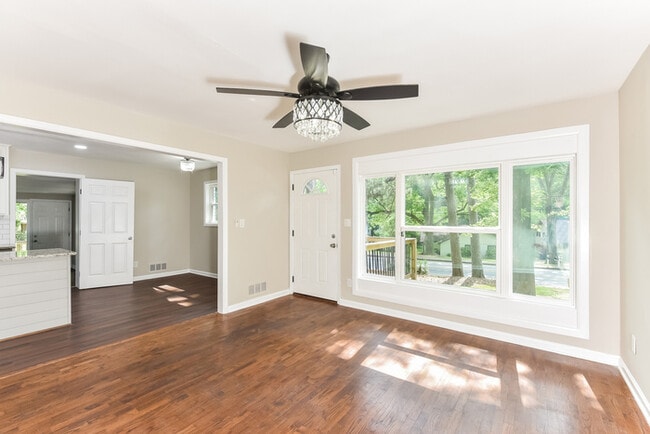 Foto del edificio - 2362 Macon Dr SW