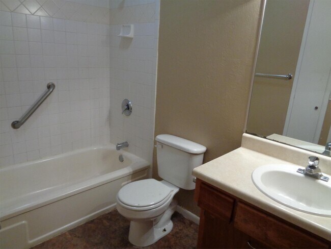Foto del edificio - 7763 Seward St