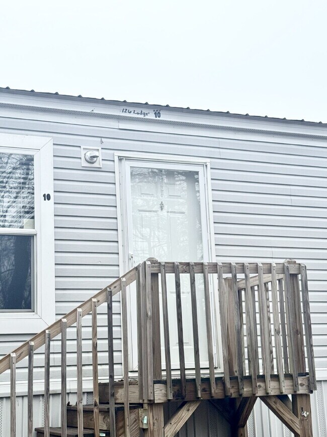 Building Photo - 3/2 in Pendleton - REDUCED