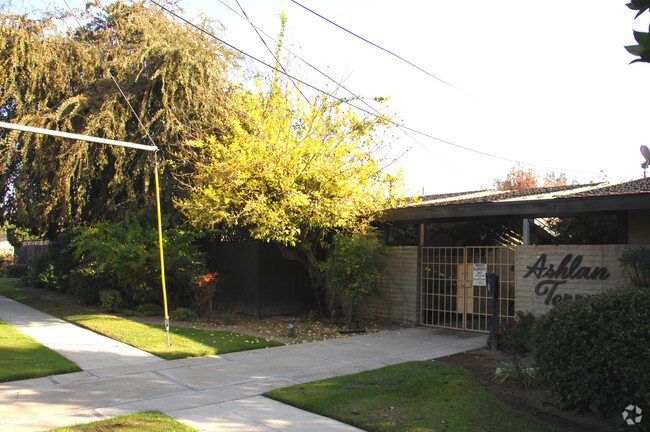 Building Photo - Ashlan Terrace