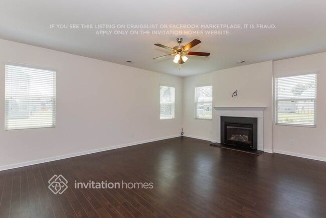 Building Photo - 9915 Wrigley Dr