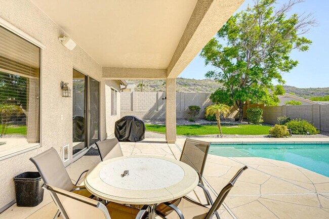 Foto del edificio - 26221 N 43rd Ave