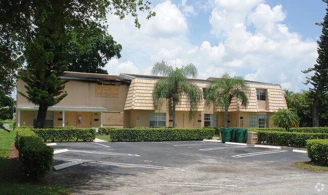 Foto del edificio - 8503 NW 35th Ct