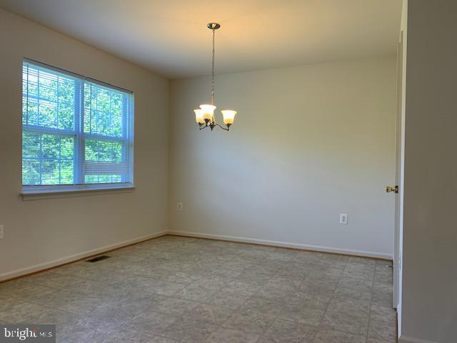 Foto del edificio - 304 Merrill Ct