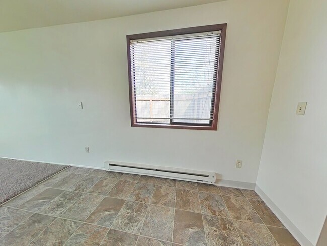 Foto del edificio - SPRING SPECIAL ~ $1110 OFF FIRST MONTH RENT