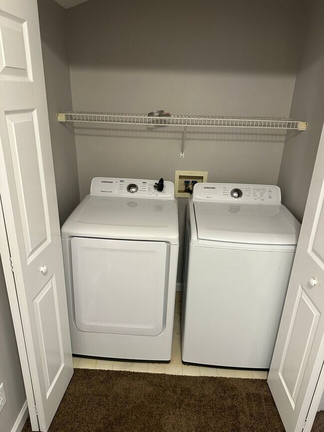 Foto del edificio - 3991 S Cramer Cir