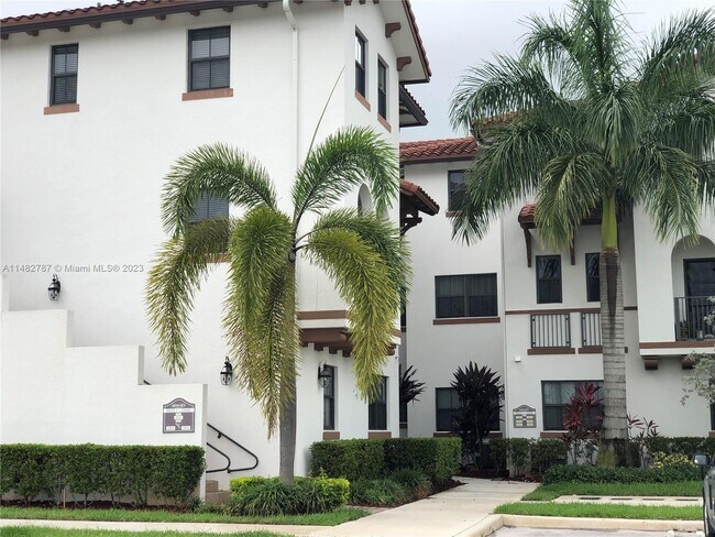 Foto del edificio - 10600 NW 88th St