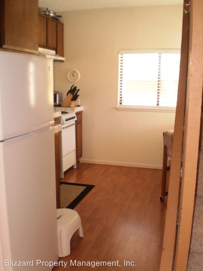 Building Photo - Studio, 1 bath House - 56 Davison Road 104