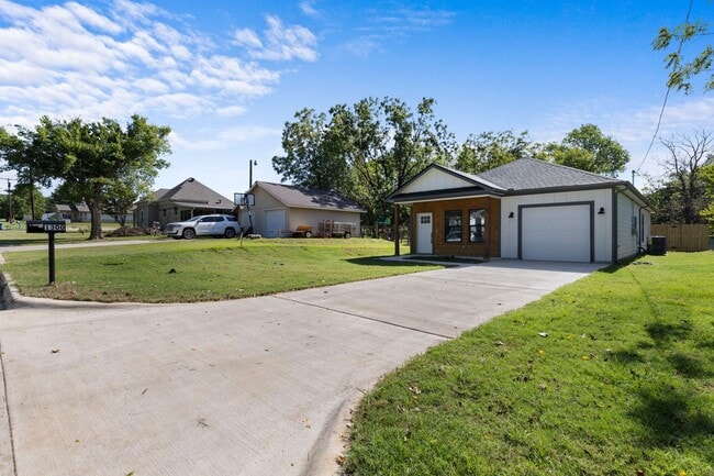 Building Photo - Brand-New 3 Bed, 2 Bath Home for Rent Neve...