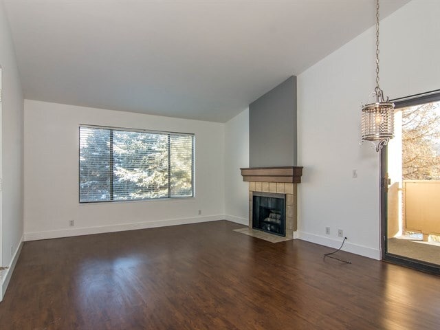 Building Photo - 963 Springcrest Ct