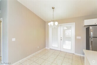 Building Photo - 2661 Vogler Ln