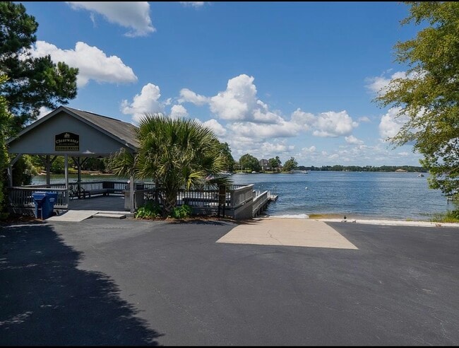Building Photo - 832 Shelter Cove Ct