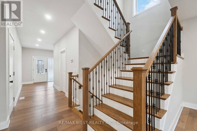 Photo du bâtiment - 210 S Pelham Rd