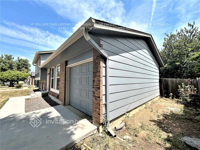 Building Photo - 1656 Cottonwood St