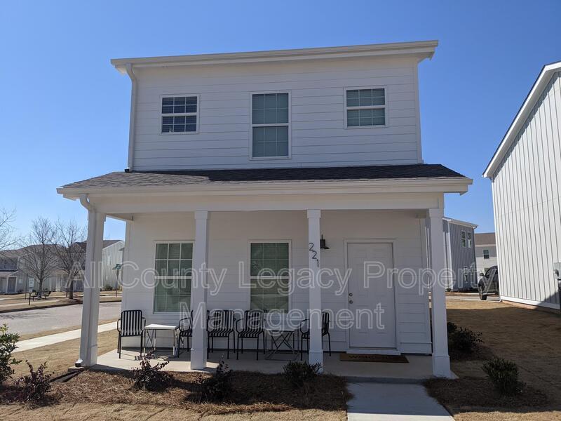 Primary Photo - 221 Morgan Dr.