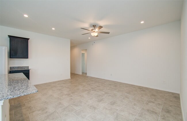 Building Photo - 1031 Appaloosa Ln