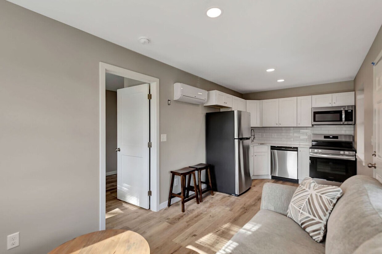 Ravines Apartments - Modern 1-Bedroom Apa... - Ravines Apartments - Modern 1-Bedroom  Apa...