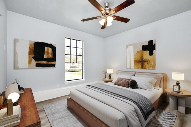 Foto del edificio - 6411 Hollow Oaks Dr