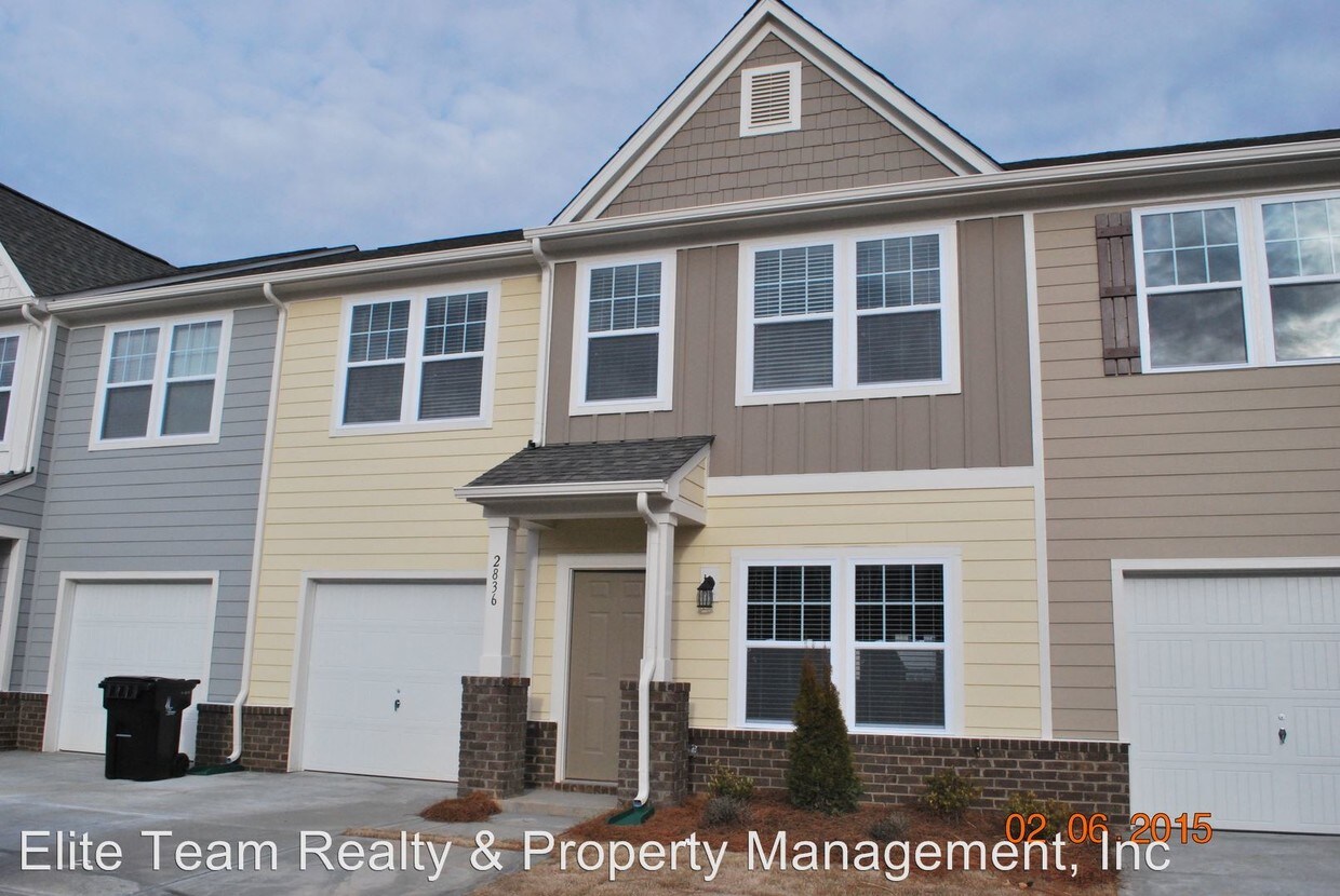 Foto principal - 3 br, 2.5 bath House - Hopeton Ct 2836