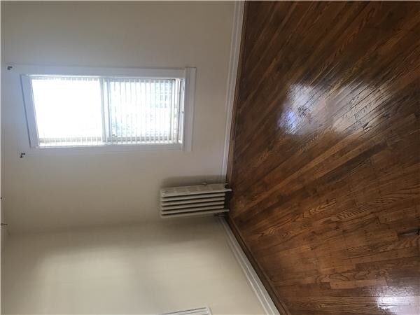Foto del edificio - 21 E 21st Rd