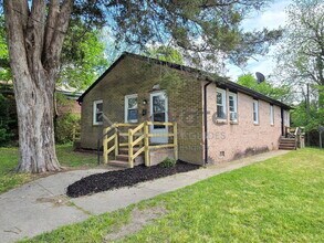 Building Photo - 1150 Willcox St