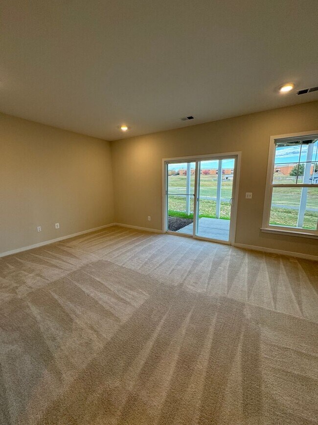 Foto del edificio - Brand New Construction in the Glenn at Cooks Creek